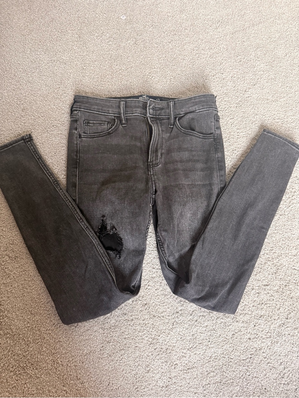 Hollister Black/Grey High-Rise Skinny Jeans with Distressed Knee